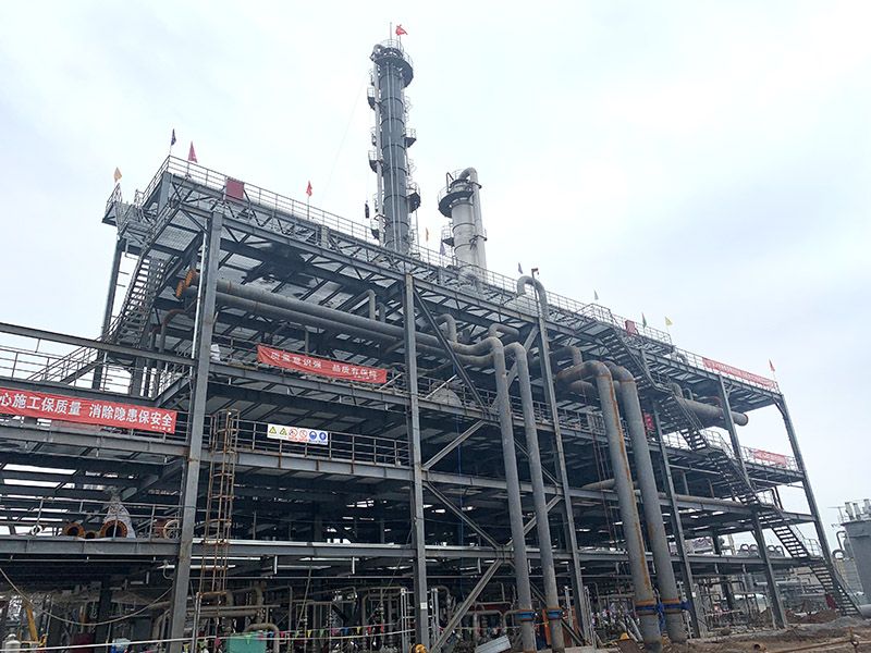 山西省沃能化工管廊架、框架設(shè)備及壓縮機(jī)廠房制作安裝工程