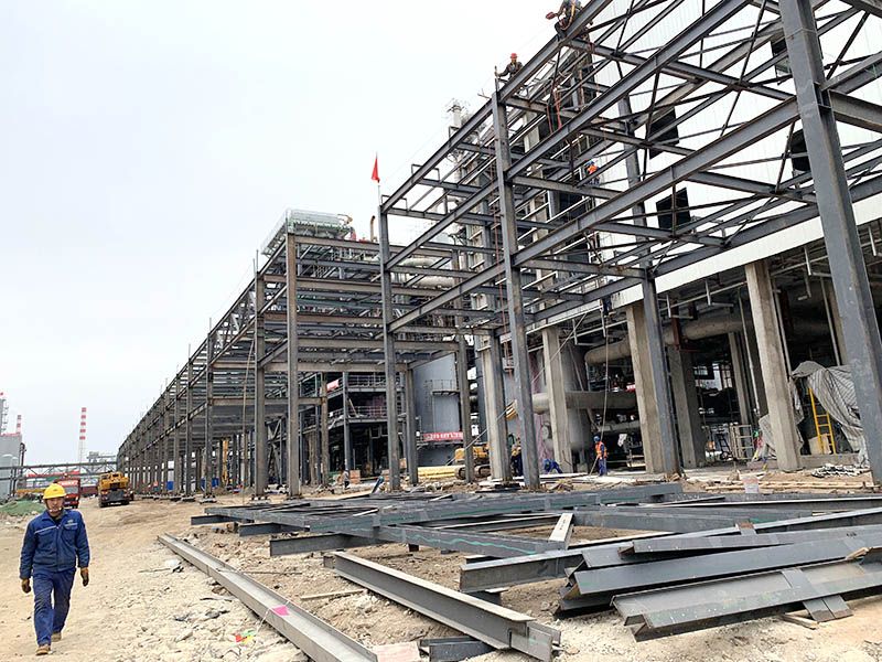 山西省沃能化工管廊架、框架設(shè)備及壓縮機(jī)廠房制作安裝工程